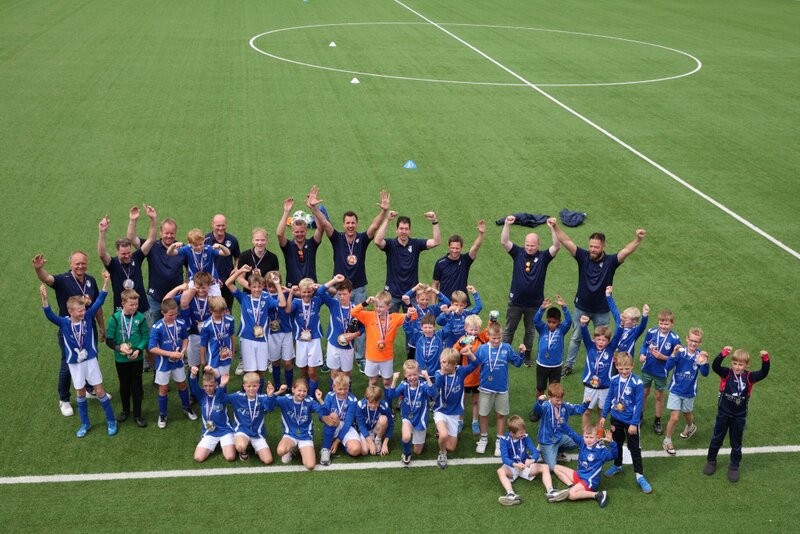4 JEUGDTEAMS KAMPIOEN