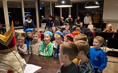 Sint op bezoek bij VV Bentelo