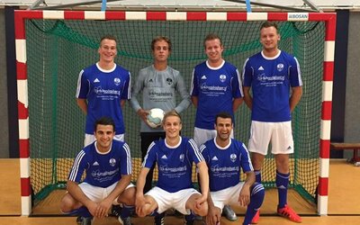 Kampioenswedstrijd zaalvoetbalteam Bentelo 1